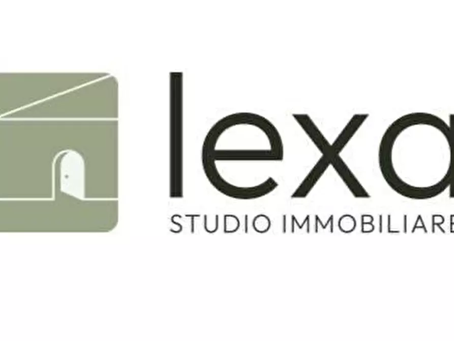 Immagine 1 di Villetta a schiera in affitto  a Camaiore