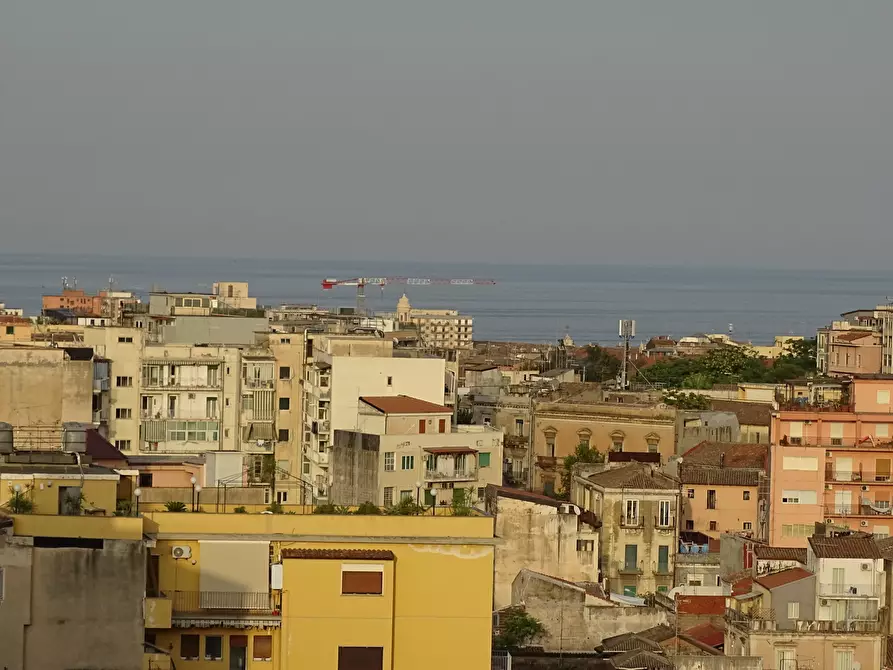 Immagine 2 di Pentalocale in vendita  in Via Salvatore Citelli 4 a Catania