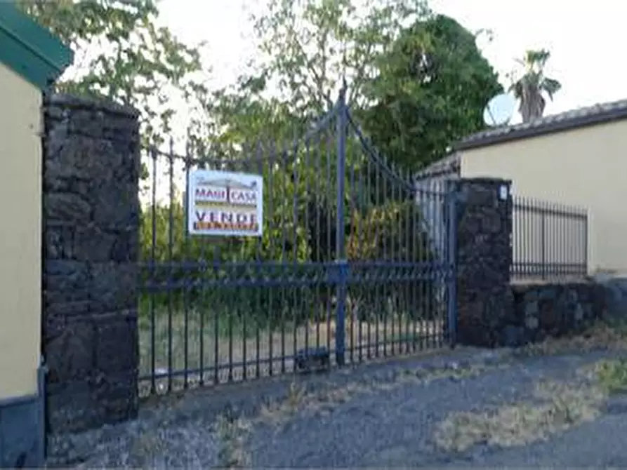 Immagine 2 di Terreno agricolo in vendita  in Vico Calvagna a Ragalna