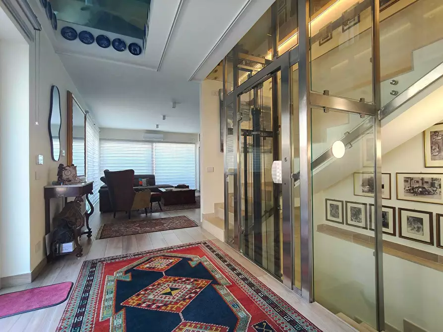 Immagine 10 di Casa indipendente in vendita  in Via Luigi Capuana 16 a Riposto