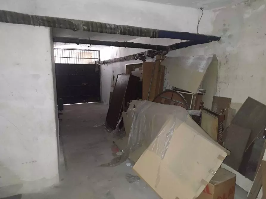 Immagine 11 di Garage in vendita  in Via Ficarazzi 15 a Catania