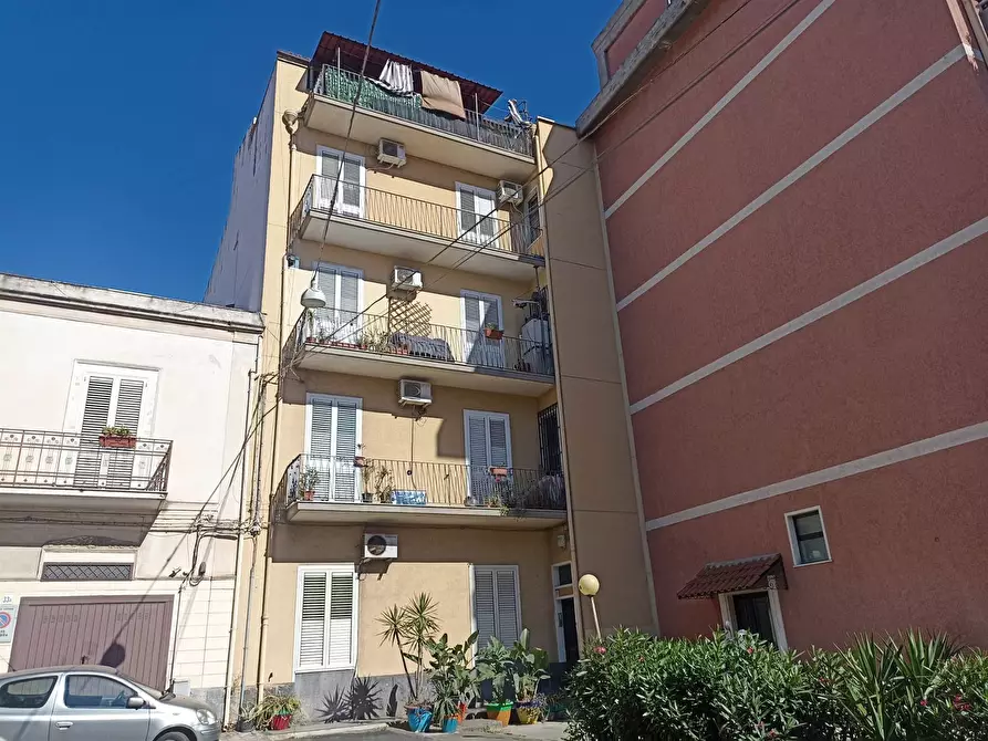 Immagine 24 di Trilocale in vendita  in Via Sonnino 35 a Catania