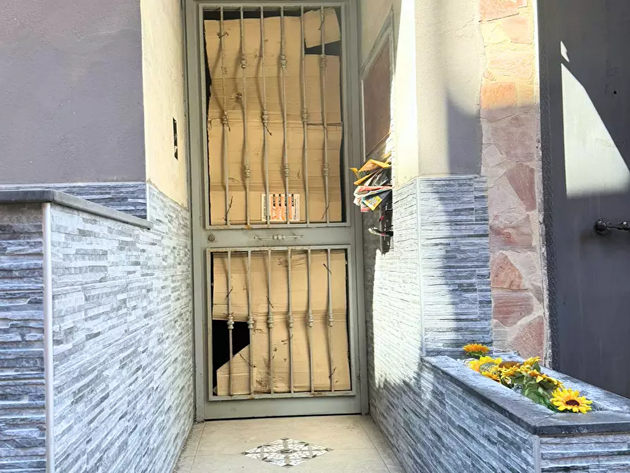 Immagine 6 di Bilocale in vendita  in Via dell'Anitra 3 a Catania