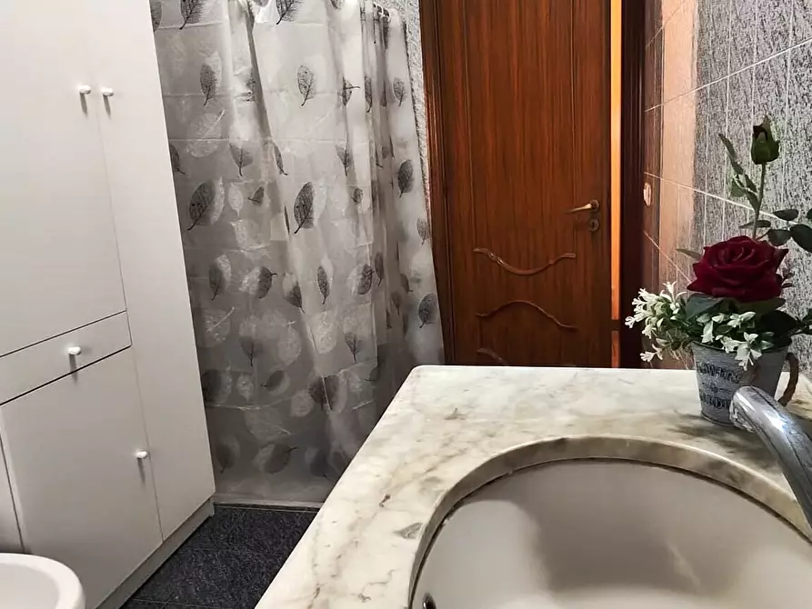 Immagine 28 di Quadrilocale in vendita  in Via Serra Belvedere 9 a Misterbianco