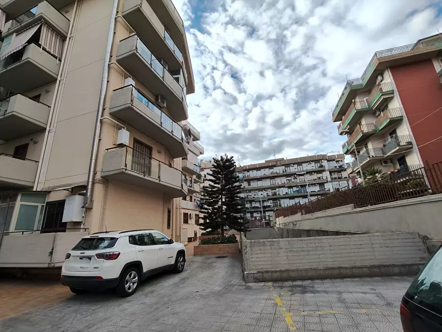 Immagine 23 di Quadrilocale in vendita  in Via Acquedotto Greco 248 a Catania