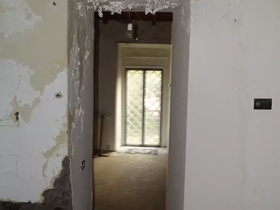 Immagine 16 di Casa indipendente in vendita  in Via Monte Grappa 7 a Belpasso