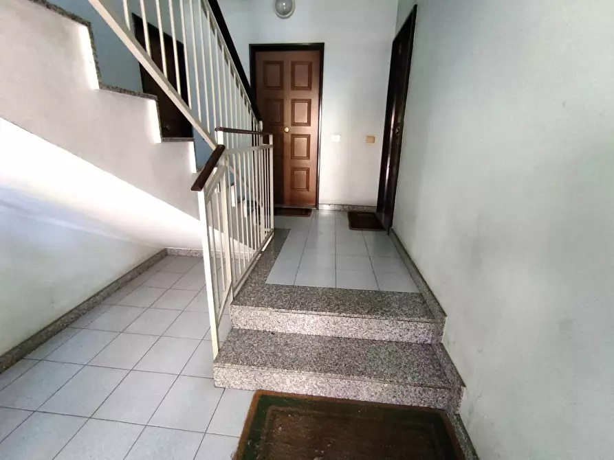 Immagine 7 di Bilocale in vendita  a Tremestieri Etneo