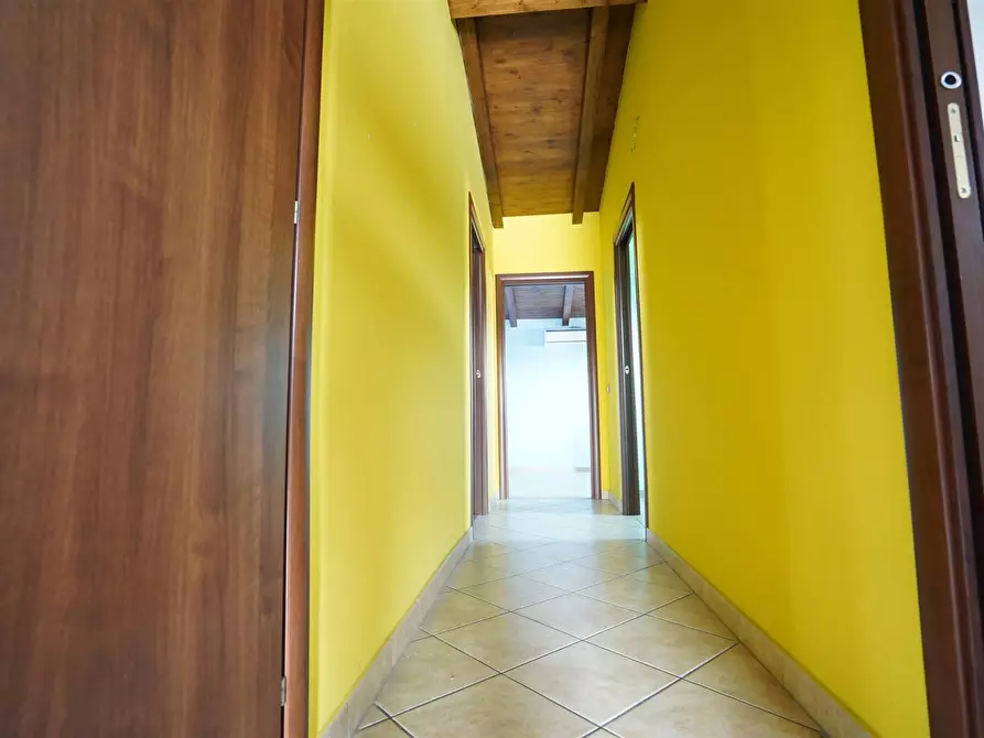 Immagine 8 di Appartamento in vendita  a Misterbianco