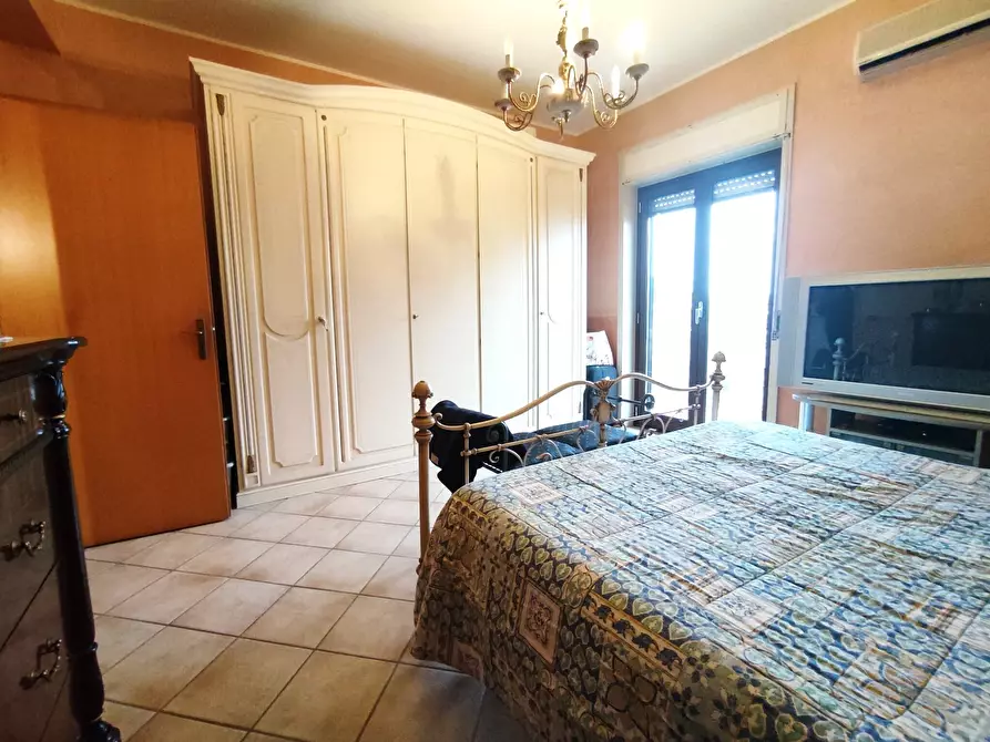 Immagine 18 di Quadrilocale in vendita  in Via Nicola Spedalieri 7 a Misterbianco