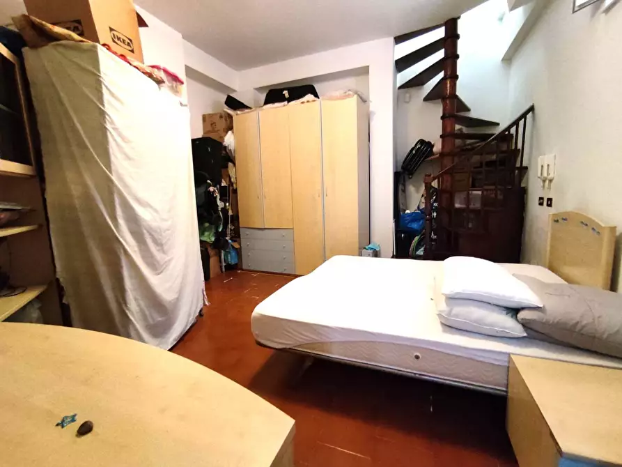 Immagine 22 di Bilocale in vendita  a Tremestieri Etneo