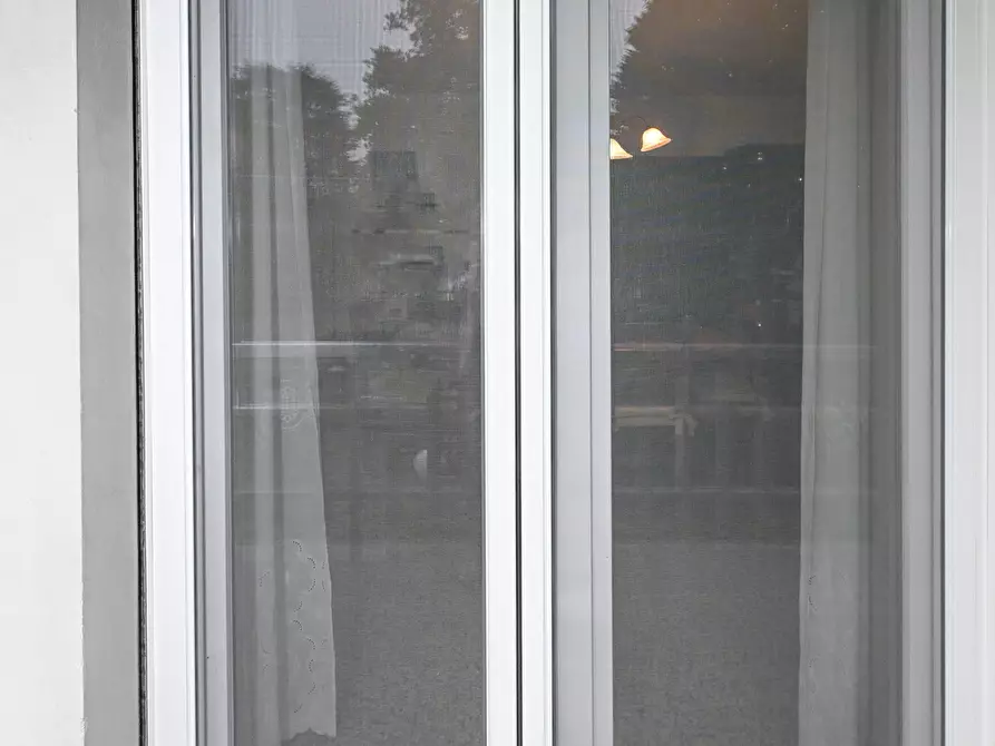 Immagine 8 di Casa trifamiliare in vendita  a Modena