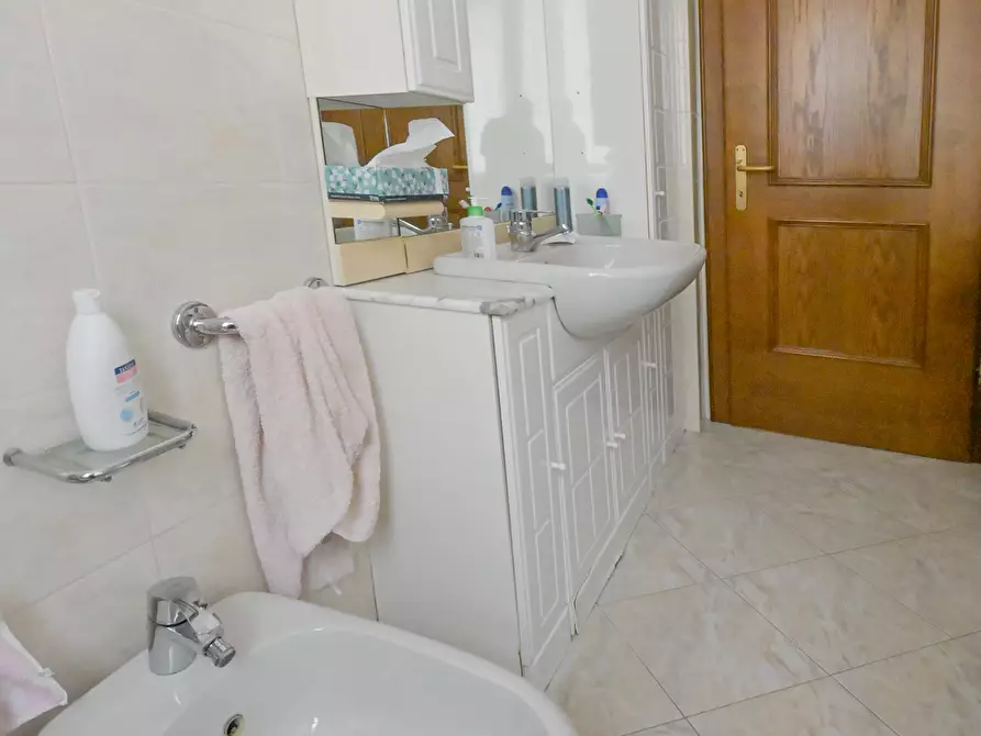 Immagine 23 di Pentalocale in vendita  in Viale Fratelli Cairoli 10 a Sassuolo