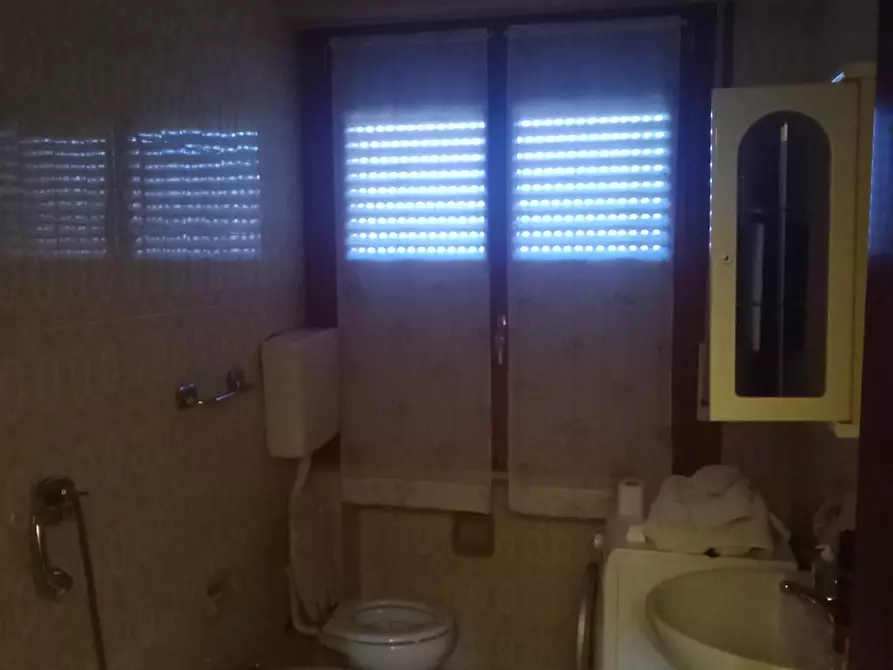 Immagine 20 di Trilocale in vendita  in Via Galilei 351 a San Remo