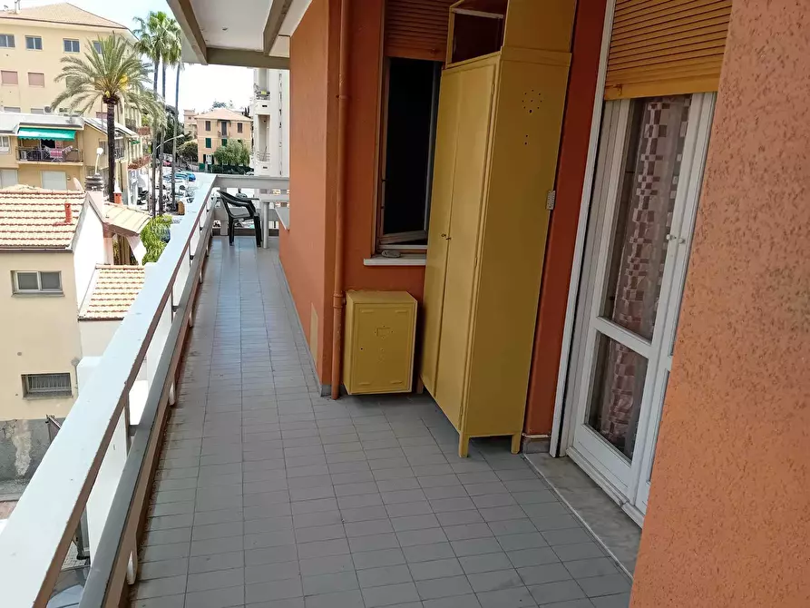 Immagine 63 di Trilocale in affitto  in Via Braie 3 a Bordighera