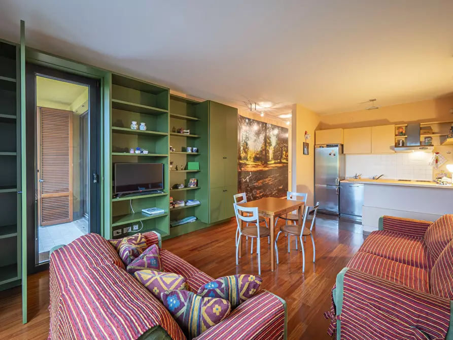 Immagine 12 di Bilocale in vendita  in Largo Monsignor Luigi Calza 7 a Parma