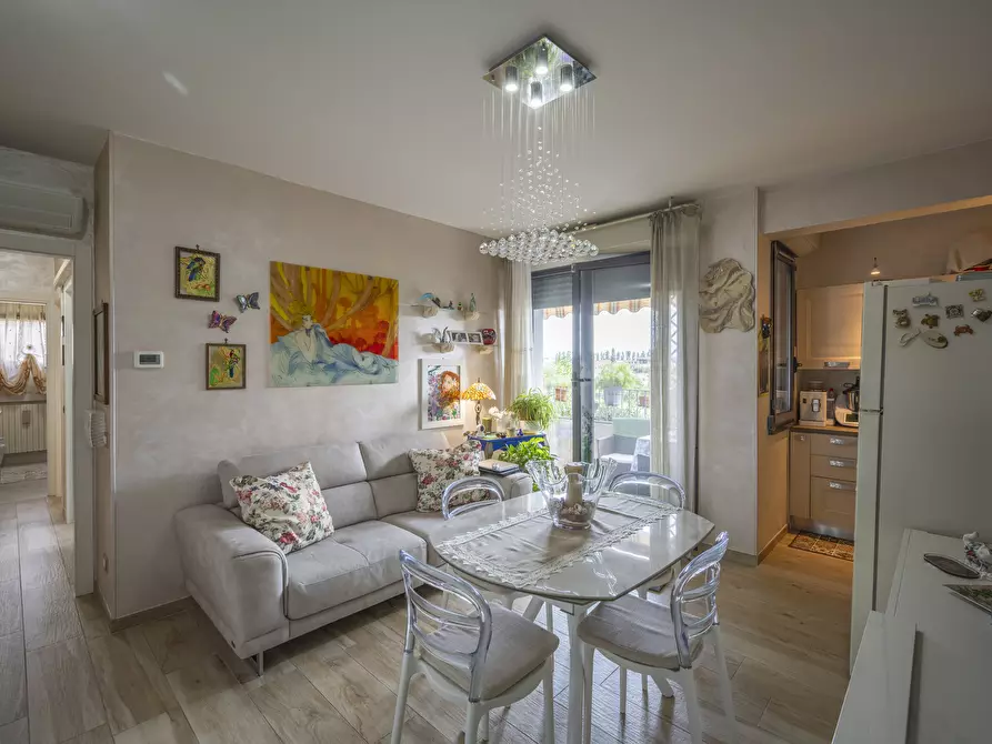 Immagine 7 di Trilocale in vendita  in Via Aldo Moro 1000 a Parma