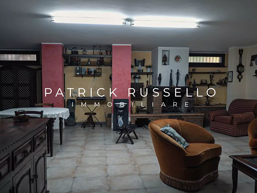 Immagine 31 di Villa in vendita  in Via Totò Principe De Curtis snc a Gela