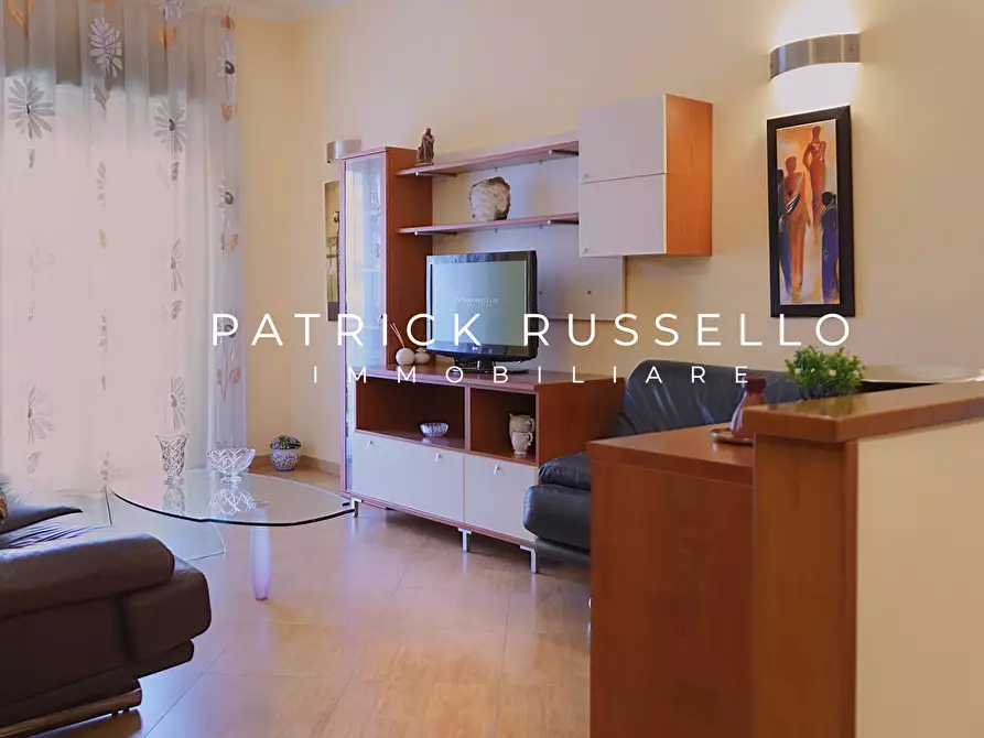 Immagine 3 di Trilocale in vendita  in Piazza Messico 5 a Gela