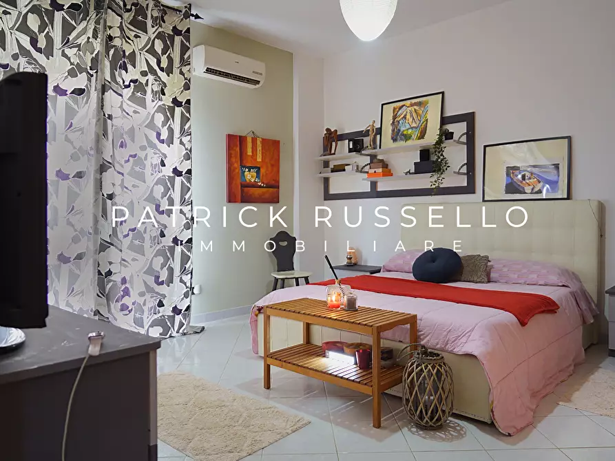 Immagine 12 di Quadrilocale in vendita  in Via Giacomo Amato 15 a Gela