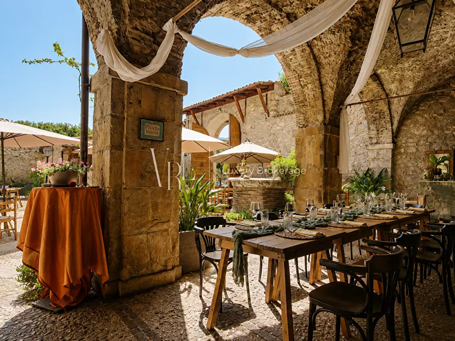 Immagine 5 di Casa indipendente in vendita  a Tivoli