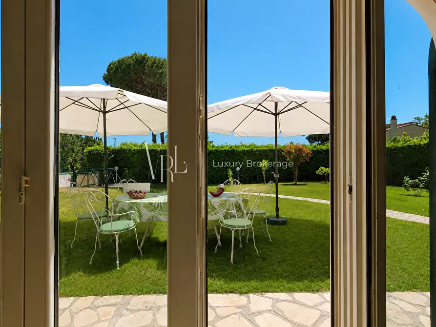 Immagine 11 di Casa bifamiliare in vendita  a Formello