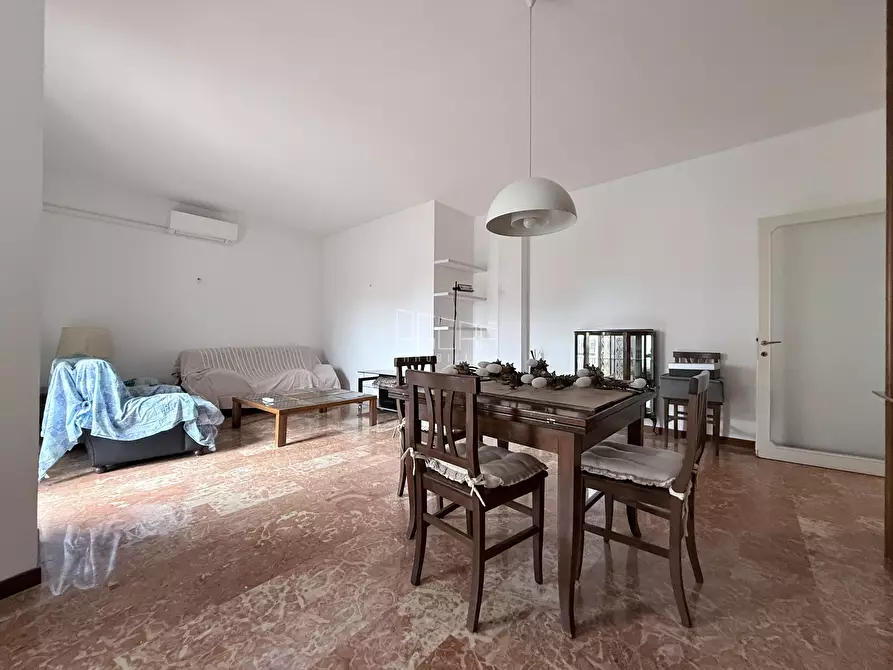 Immagine 3 di Trilocale in vendita  a Rovigo