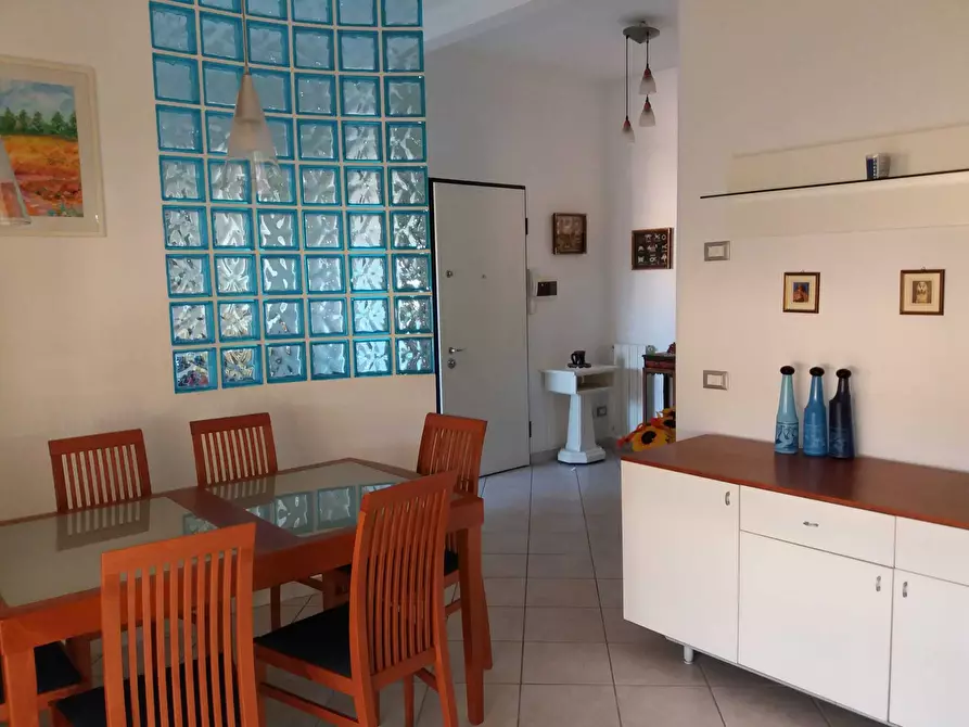 Immagine 1 di Quadrilocale in affitto  a Camaiore