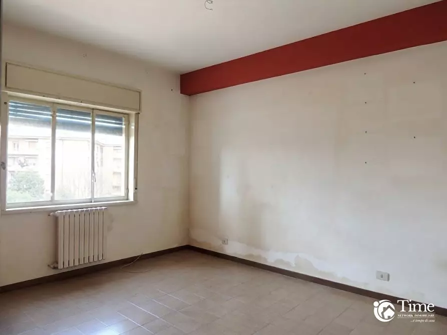 Immagine 15 di Pentalocale in vendita  in Via delle Azalee 13 a Misterbianco