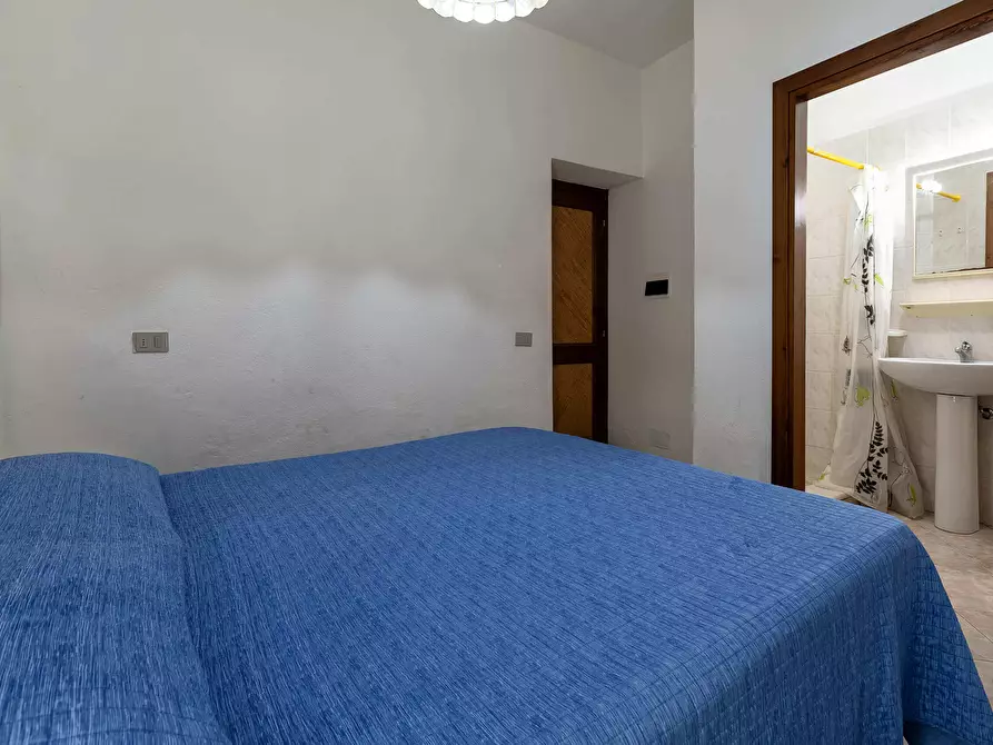 Immagine 6 di Bilocale in vendita  in Via Al Belvedere 6 a Trinità D'agultu E Vignola