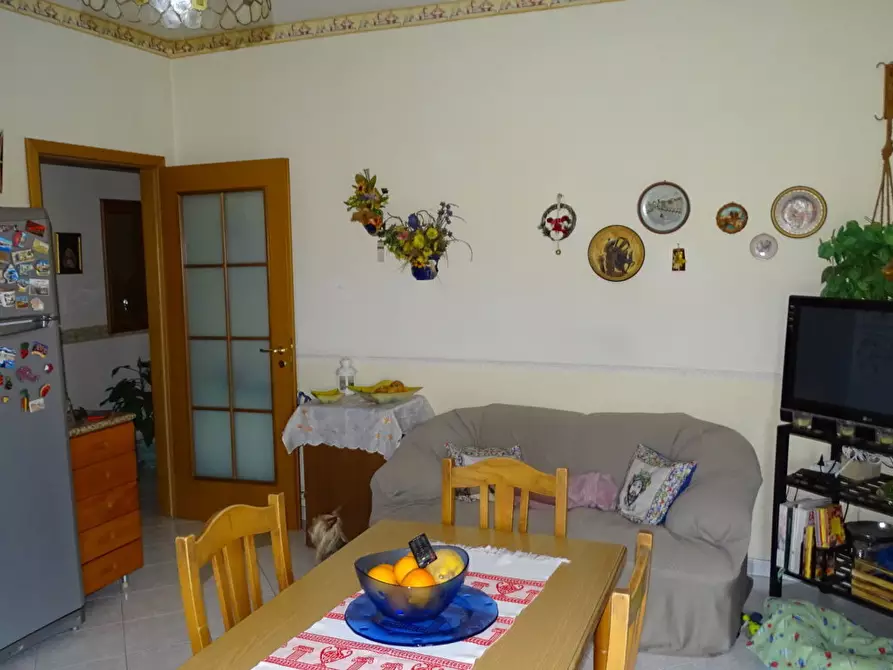 Immagine 4 di Quadrilocale in vendita  in Via Antonino Corsaro 8 a Camporotondo Etneo