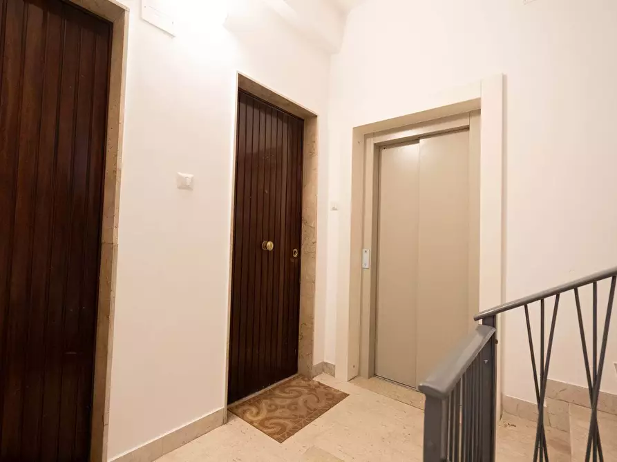 Immagine 44 di Quadrilocale in vendita  in Via Caronda 178 a Catania