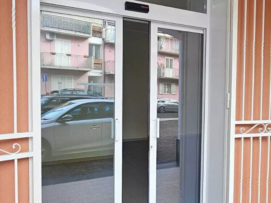 Immagine 10 di Attività artigianale in affitto  in Via Sciarelli 55 a Aci Castello