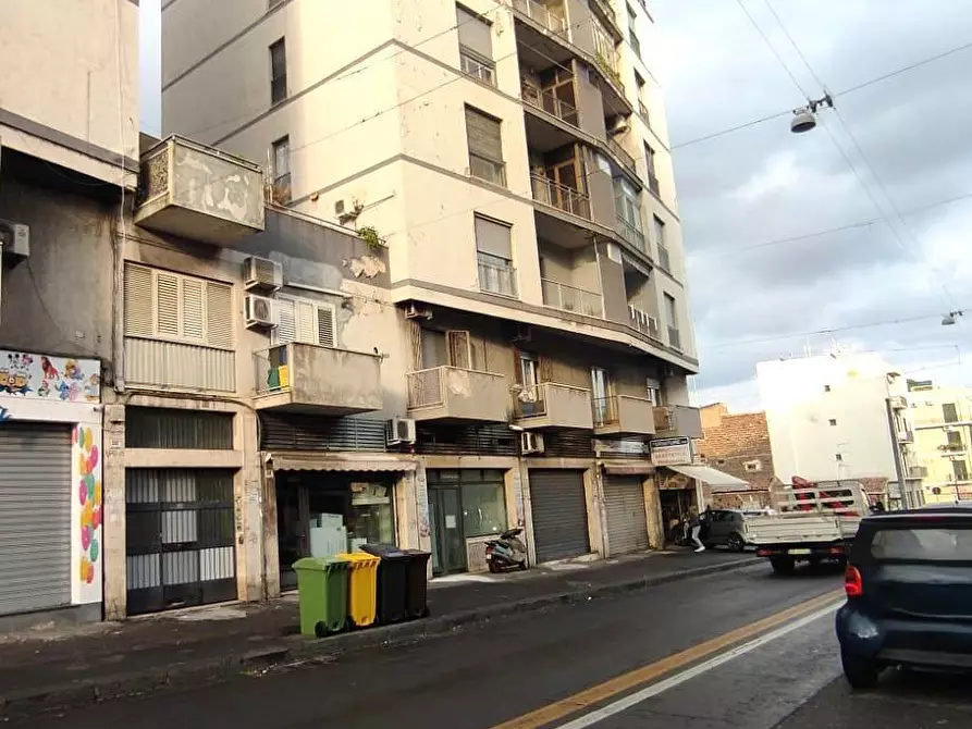 Immagine 2 di Appartamento in vendita  in Via Vittorio Emanuele II 558 a Catania