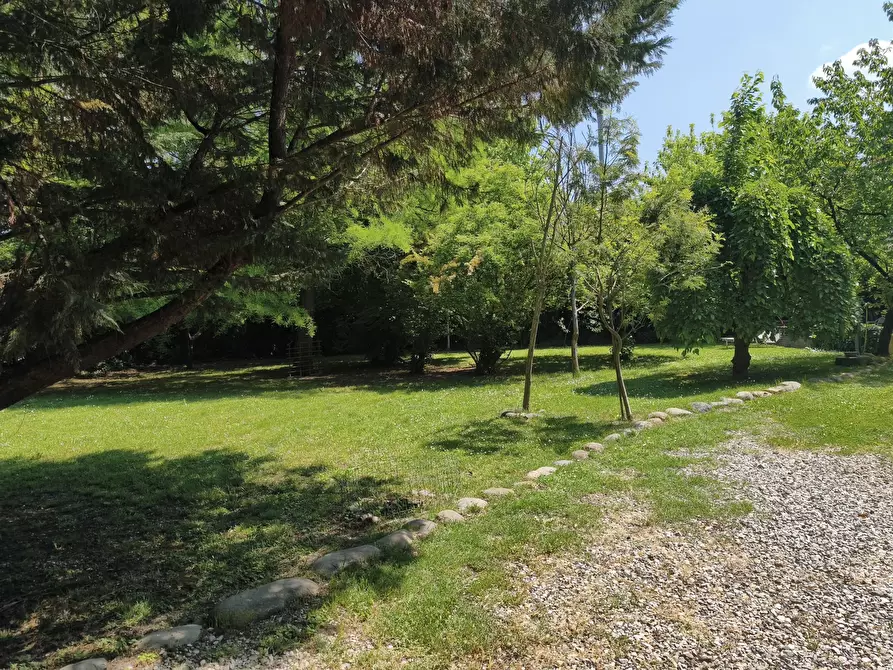 Immagine 1 di Porzione di casa in vendita  in Via Budrione Migliarina Parte Est 37 a Carpi