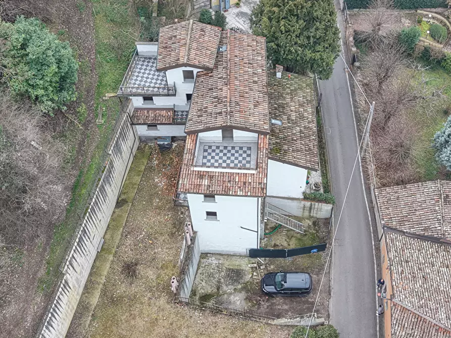 Immagine 19 di Villa in vendita  in Via del Santuario 15 a Fiorano Modenese