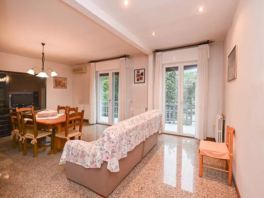 Immagine 3 di Pentalocale in vendita  a Campogalliano