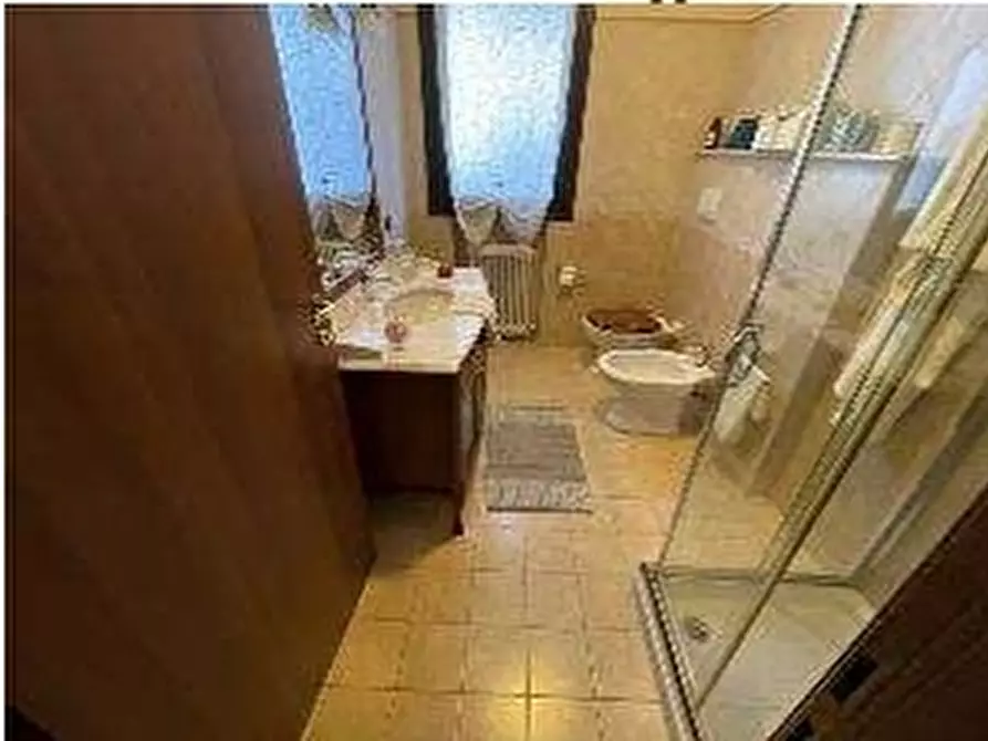 Immagine 7 di Pentalocale in vendita  in Via Braille Louis a Casalgrande