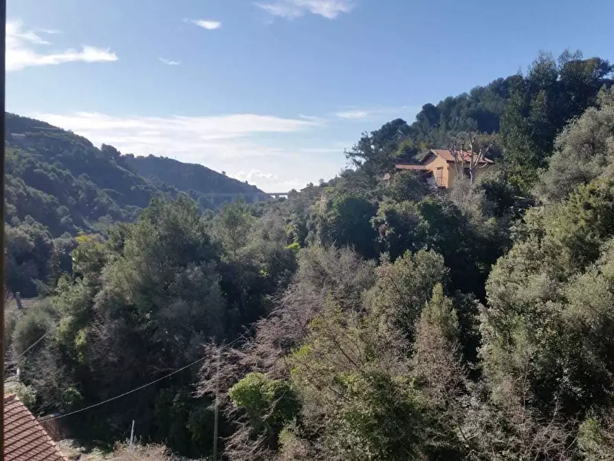 Immagine 1 di Porzione di casa in vendita  in Via Ughetto 18 a Ventimiglia