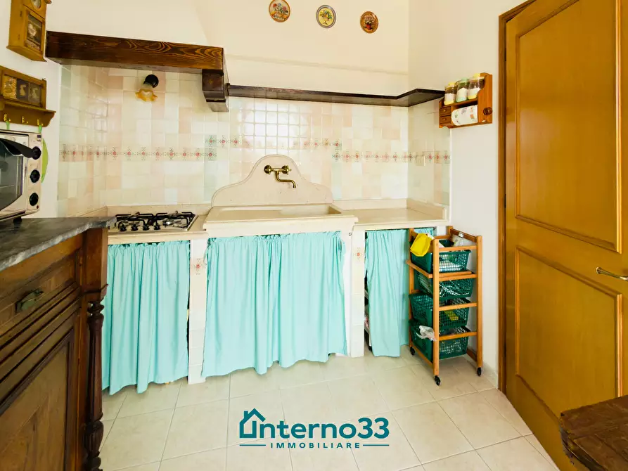 Immagine 13 di Quadrilocale in vendita  a Sarzana