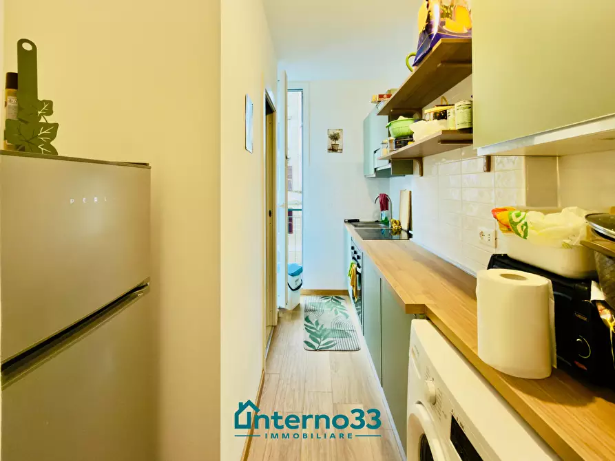 Immagine 5 di Bilocale in vendita  in Viale Aldo Ferrari 65 a La Spezia