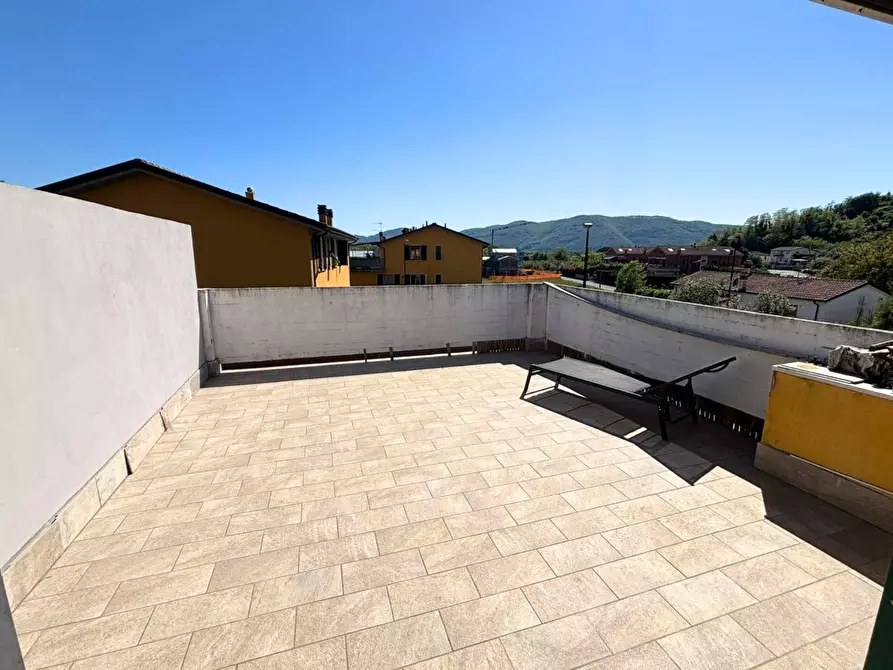 Immagine 6 di Attico in vendita  in Via Interna di Nave 35 a Sarzana