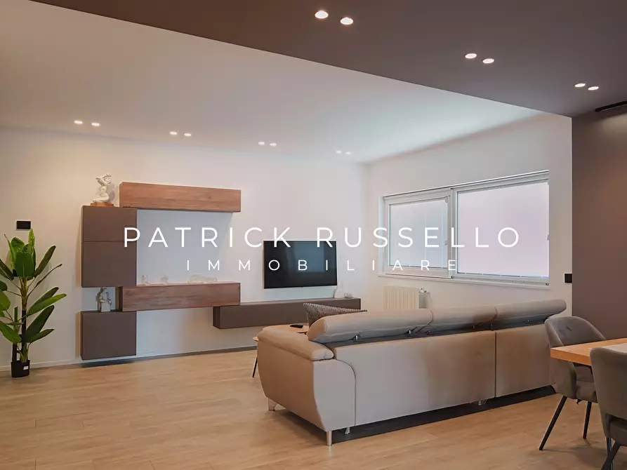 Immagine 11 di Quadrilocale in vendita  in Via Morselli 63 a Gela