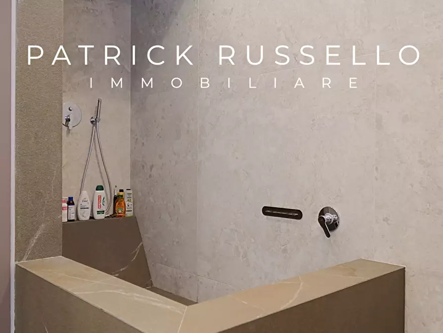 Immagine 21 di Quadrilocale in vendita  in Via Morselli 63 a Gela