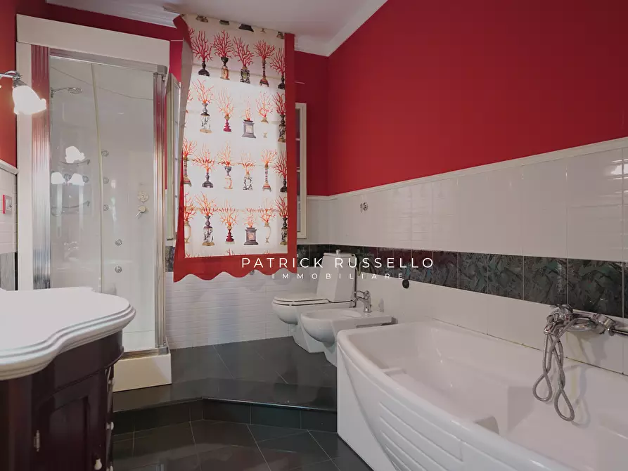 Immagine 25 di Quadrilocale in vendita  in Via Casilina 7 a Gela