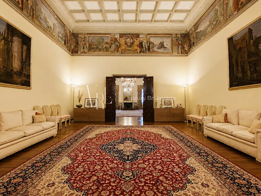 Immagine 26 di Villa in vendita  a Roma