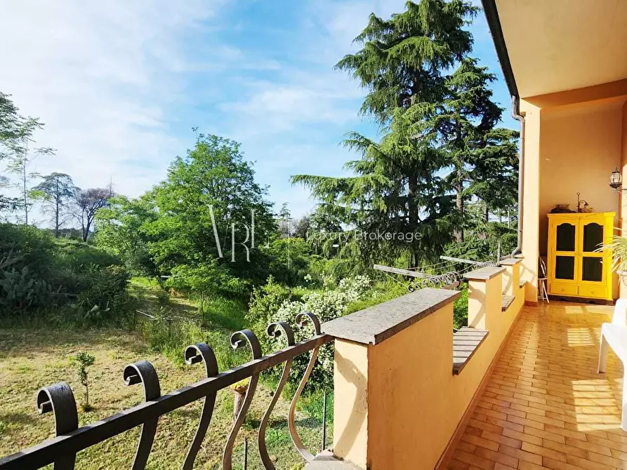 Immagine 17 di Villa in vendita  a Roma