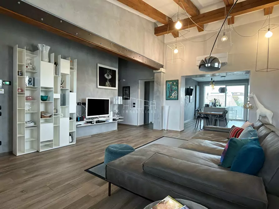 Immagine 2 di Casa indipendente in vendita  a Rovigo