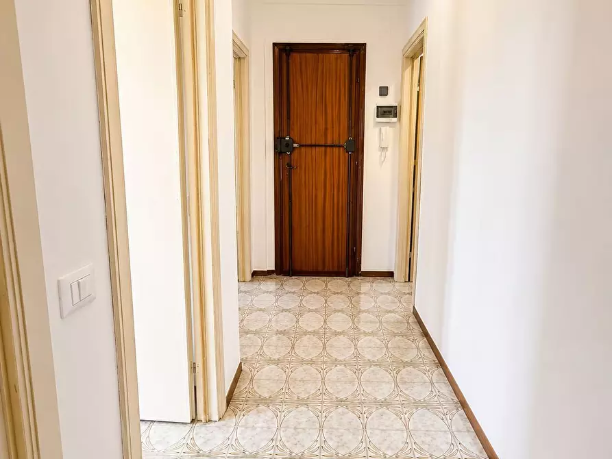 Immagine 4 di Quadrilocale in vendita  a Viareggio
