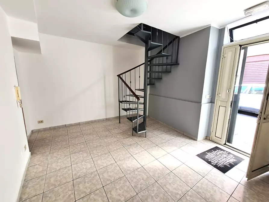 Immagine 2 di Casa indipendente in affitto  in Via De Caro 26 a Catania