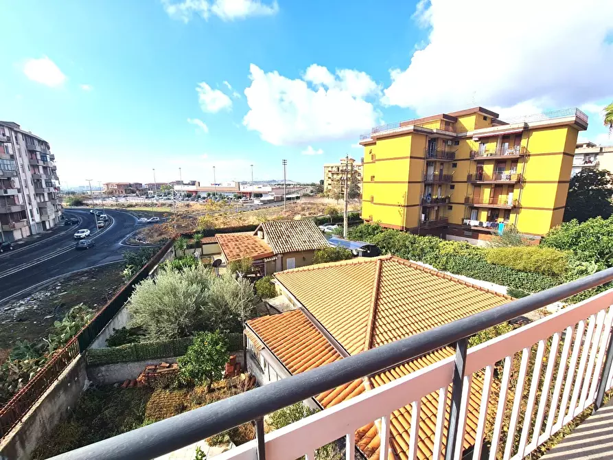Immagine 21 di Appartamento in vendita  in Via Galermo 185 a Catania